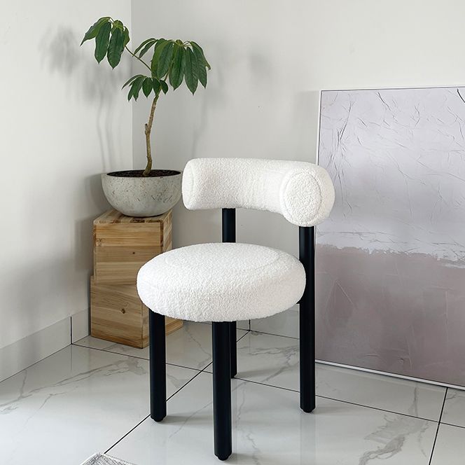 Chaise latéral à dos ouvert contemporain en velours chaise latéral rembourrée