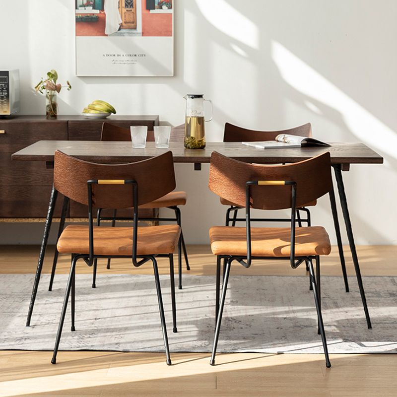 Traditional Luxury Rectangle Dining Site Table Solid Wood Furniture with 4-foot Clearhalo 'Dining Tables & Seating' 'Dining Tables' 'dining_table' 'Furniture' 'furniture_dining_table' 'Kitchen & Dining Furniture' 'kitchen' 'kitchen_dining_table' 1200x1200_bff815b7-9ef5-457d-b0c9-32b98bb70be9