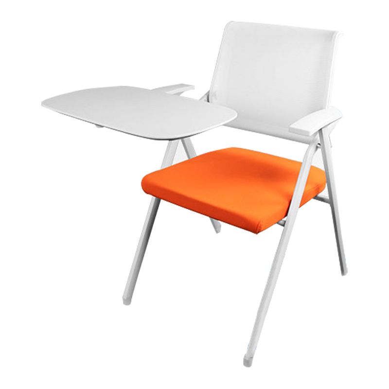 Silla de conferencia de malla en la mitad de la espalda sin ruedas silla de oficina de armas fijas