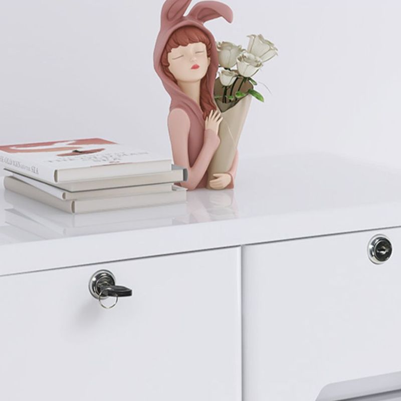 Plastic Home Non-Hanging Armoire Modern Style Storage Cabinet with Caster Wheels Clearhalo 'Armoires & Wardrobes' 'armoires_wardrobes' 'Bedroom Furniture' 'furn' 'furn_armoires_wardrobes' 'Furniture' 1200x1200_c022c634-9556-4867-ae9b-bf622a634f8e