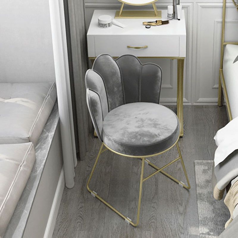 Scandinavian Upholstered Side Chairs Solid Back Chair for Home Clearhalo ' kitchen&dining_furn' 'Dining Chairs' 'Dining Tables & Seating' 'dining_chair' 'furn' 'furn_dining_chair' 'Furniture' 'furniture_dining_chair' 'Kitchen & Dining Furniture' 'kitchen' 1200x1200_c035713f-4d89-472a-bcfe-68ffbb12e26b