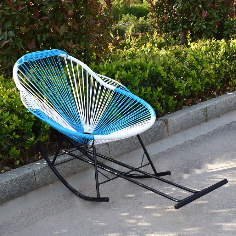 Silla de mecedora de estilo moderno Ratán de ratán al aire libre para ocio