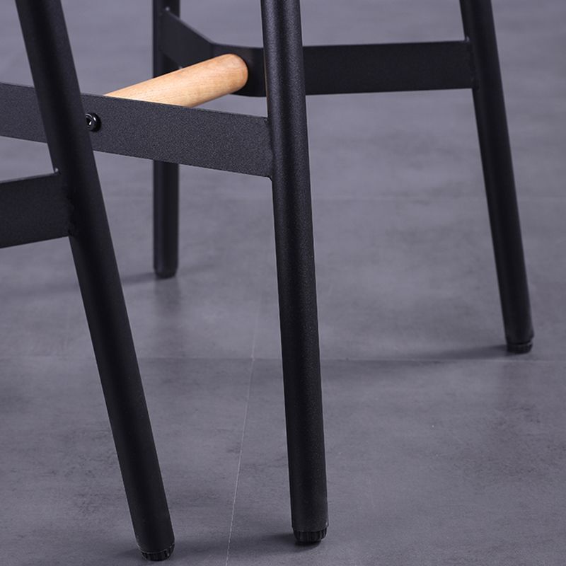 Scandinavian Black Counter Stools Metal Wood Backless Bar Stools with Round Seat Clearhalo 'Bar Furniture' 'Bar Stools' 'bar_stools' 'furn' 'furn_bar_stools' 'furniture_bar_stools' 'Kitchen & Dining Furniture' 'kitchen&dining_furn' 'kitchen' 'kitchen_furn' Furniture' 1200x1200_c03dff6d-e036-436e-a241-4b50f95ff867