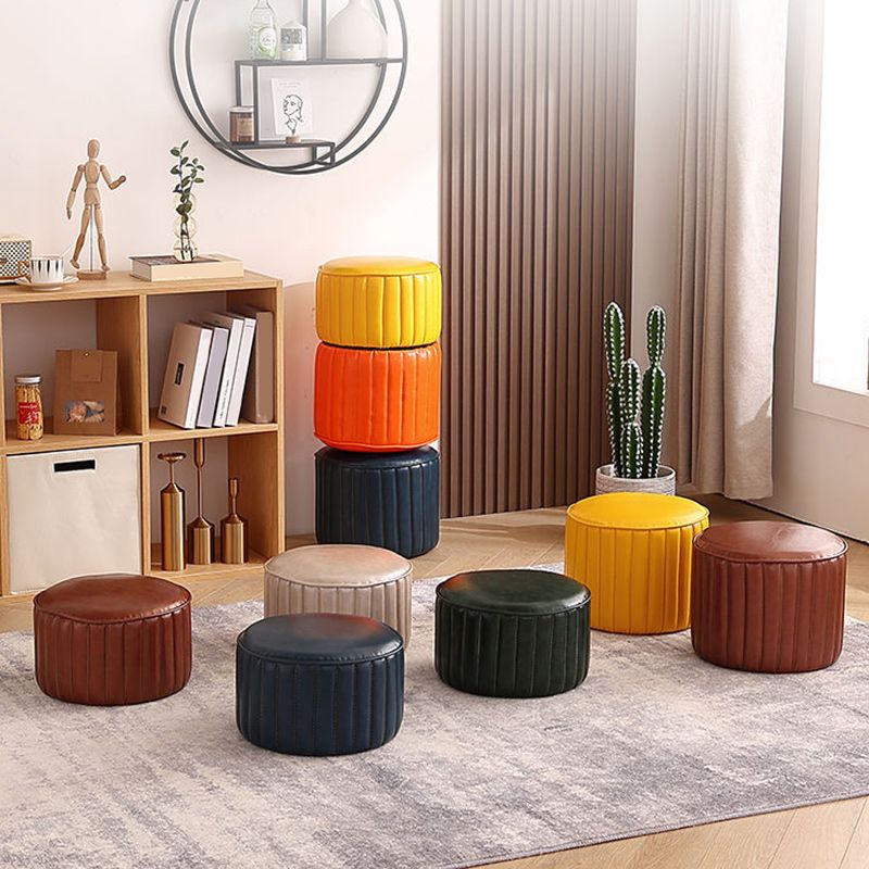 Modern Pouf Ottoman Faux Leather Upholstered Solid Color Cylinder Shape Ottoman Clearhalo 'furn' 'furn_ottomans_poufs' 'Furniture' 'Living Room Furniture' 'Ottomans & Poufs' 'ottomans_poufs' 1200x1200_c04209b8-a38a-4d58-8e7c-e6d9eff5ca0c