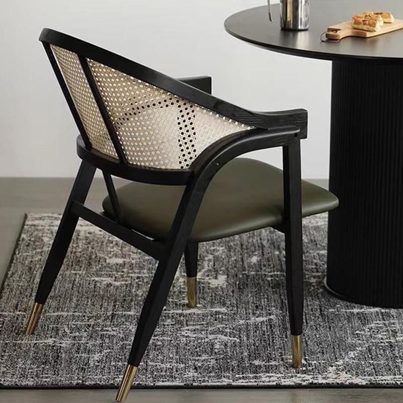 Sillas de comedor de ratán glamorosa muebles de comedor abiertos con patas de madera en acabado mate