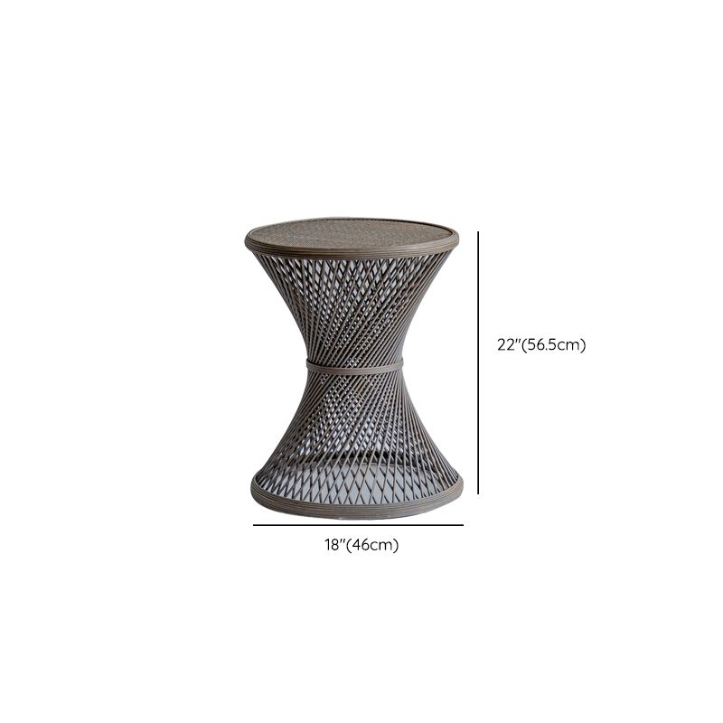 リビングルーム用の丸い熟成フレームベースを備えたフランスのカントリースタイルのサイドテーブル