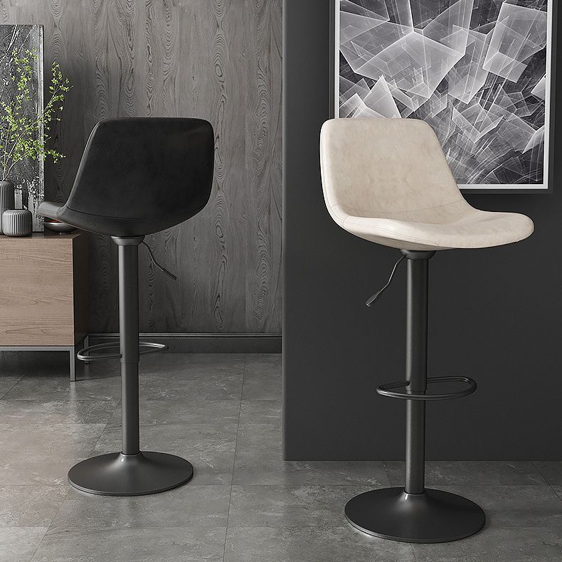 Industrial Style Bar Stools Leather Cushions Rotatable Counter Stools 1 Piece Clearhalo 'Bar Furniture' 'Bar Stools' 'bar_stools' 'furniture_bar_stools' 'Kitchen & Dining Furniture' 'kitchen&dining_furn' 'kitchen' 'kitchen_furn' Furniture' 1200x1200_c0a63237-935f-443d-ad33-749f558920d2