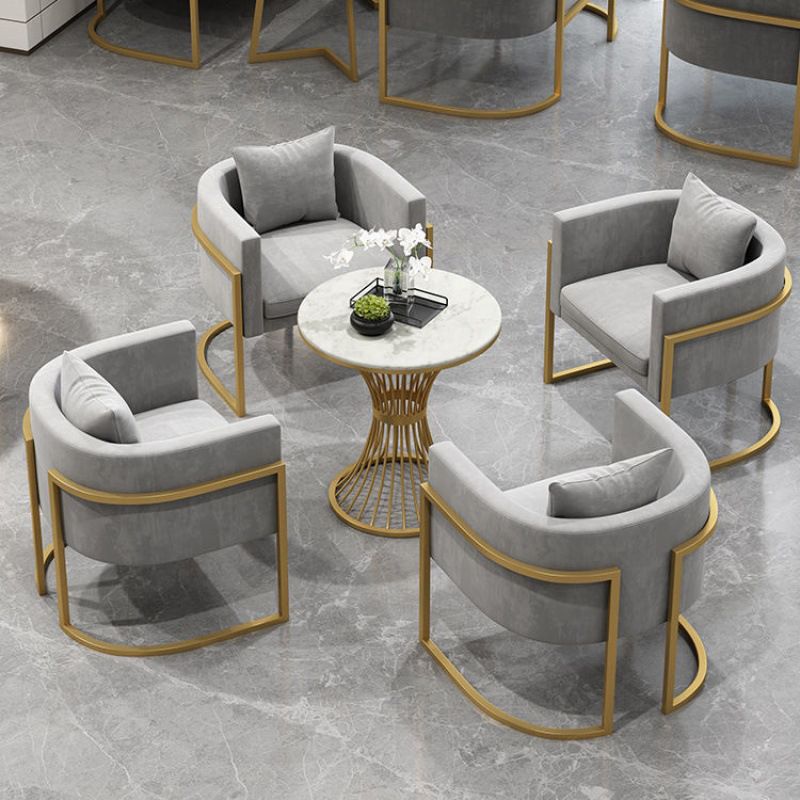 Divano moderno di velluto in oro moderno braccio smoking loveat stile contemporaneo