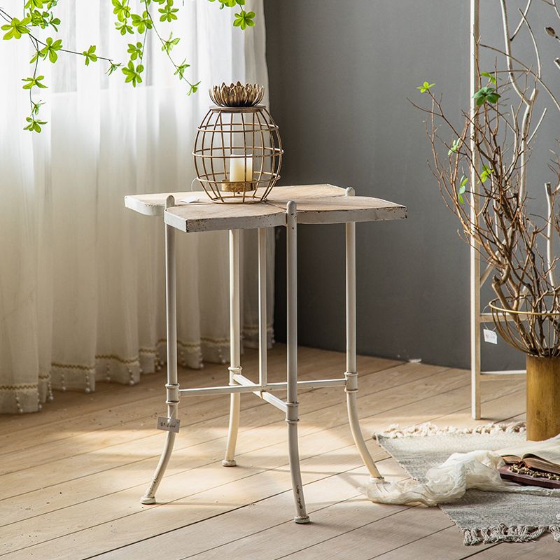 Mesa de madera de madera sólida Mesa lateral angustiada del país francés en marrón