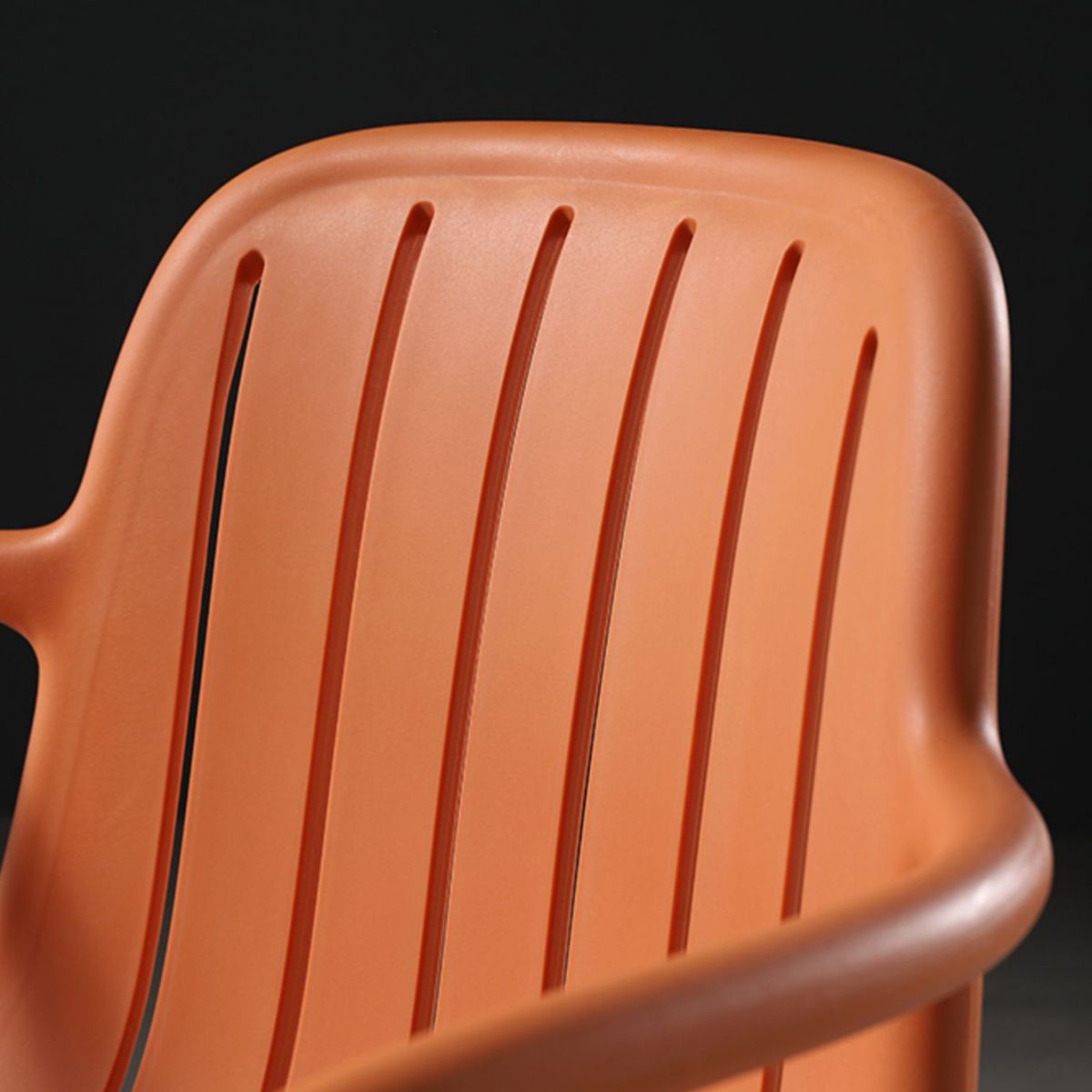 Contemporary Plastic Dining Arm Chair Windsor Back Side Chair for Home Use Clearhalo ' kitchen&dining_furn' 'Dining Chairs' 'Dining Tables & Seating' 'dining_chair' 'furn' 'furn_dining_chair' 'Furniture' 'furniture_dining_chair' 'Kitchen & Dining Furniture' 'kitchen' 1200x1200_c14f94e3-0f39-413a-8ed0-a5ff033ea062