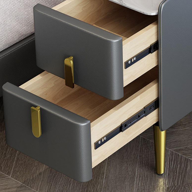 3 Drawers Contemporary Nightstand Solid Wood Night Table ,19.7" Tall Clearhalo 'Bedroom Furniture' 'furn' 'furn_night_stand' 'Furniture' 'night_stand' 'Nightstands' 1200x1200_c16df1f3-854a-4587-a9a9-c24c83b62dd6