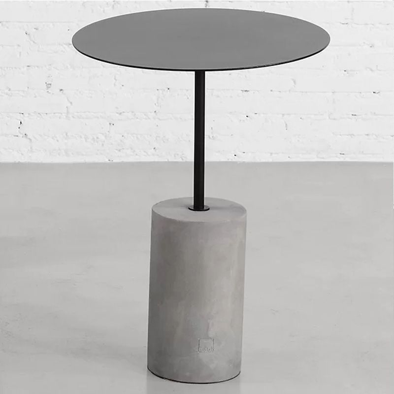 Modern Round Table Top Side End Table with Cement Pedestal Leg Clearhalo 'Coffee & Accent Tables' 'End & Side Tables' 'end_side_table' 'end_side_tables' 'furn' 'furn_end_side_tables' 'Furniture' 'furniture_end_side_table' 'Living Room Furniture' 1200x1200_c19e93f6-abf4-418a-844a-a95fb129ffdd