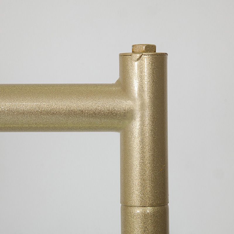 Glam Coat Ranger Metal enmarcada Riel colgante y rejilla de abrigo de estante inferior con castores