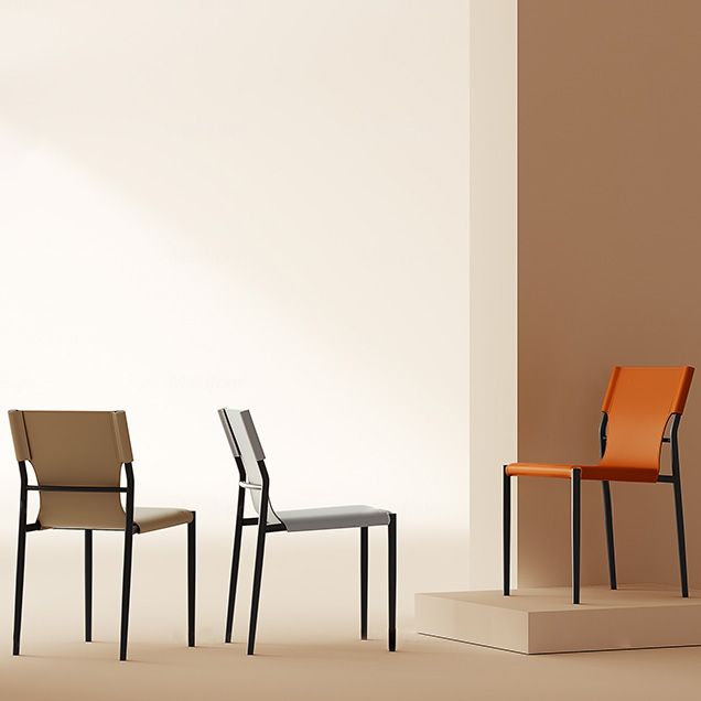 Silla de cuero sin brazo industrial silla de comedor del lado posterior con base de metal