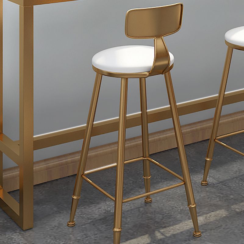 Glam Style Rectangle Bar Table Pine Solid Wood Bar Height Table with Footrest Clearhalo 'Bar Furniture' 'Bar Tables' 'bar_tables' 'furn' 'furn_bar_tables' 'Furniture' 'Kitchen & Dining Furniture' 1200x1200_c21b21d5-60be-496c-b1ce-b2b20d59a3e5