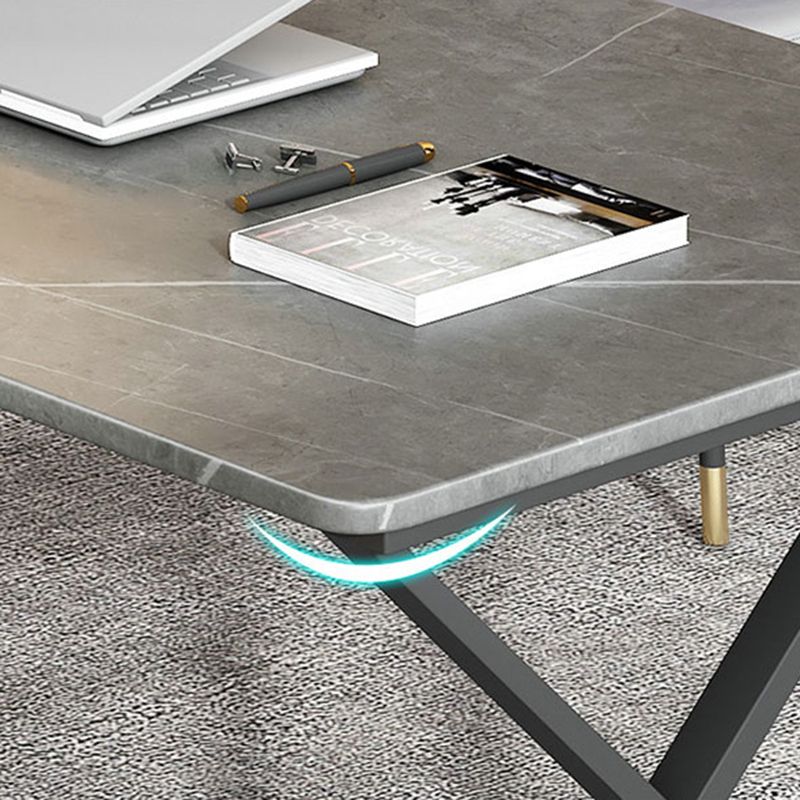 Rectangular Shaped Office Desk Reversible Grey Writing Desk for Office Clearhalo 'furn' 'furn_office_desk' 'Furniture' 'Office Desks' 'Office Furniture' 'office_desk' 1200x1200_c2443a95-7127-40f5-a252-ddd9c45f6c20