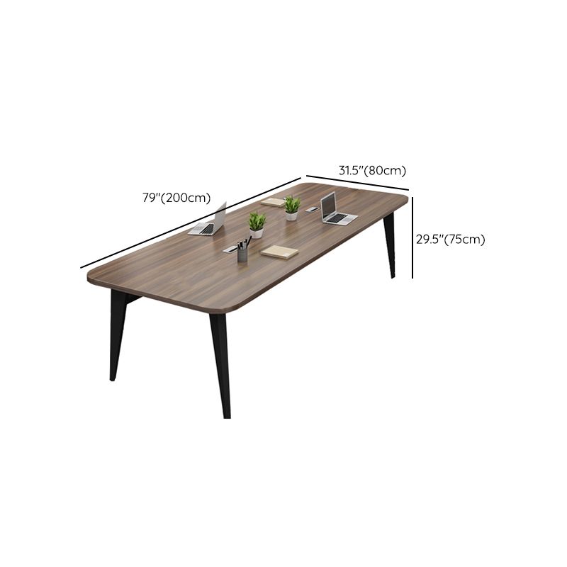 Tavolo da scrittura da ufficio a forma di rettangolare legno con 4 gambe in marrone