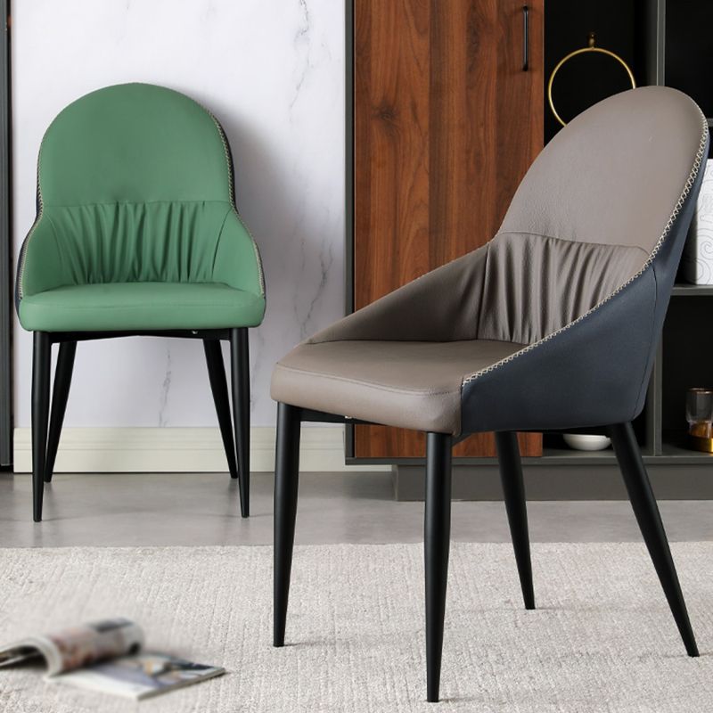 Silla lateral tapizada interna moderna silla lateral de cuero falso con patas de metal