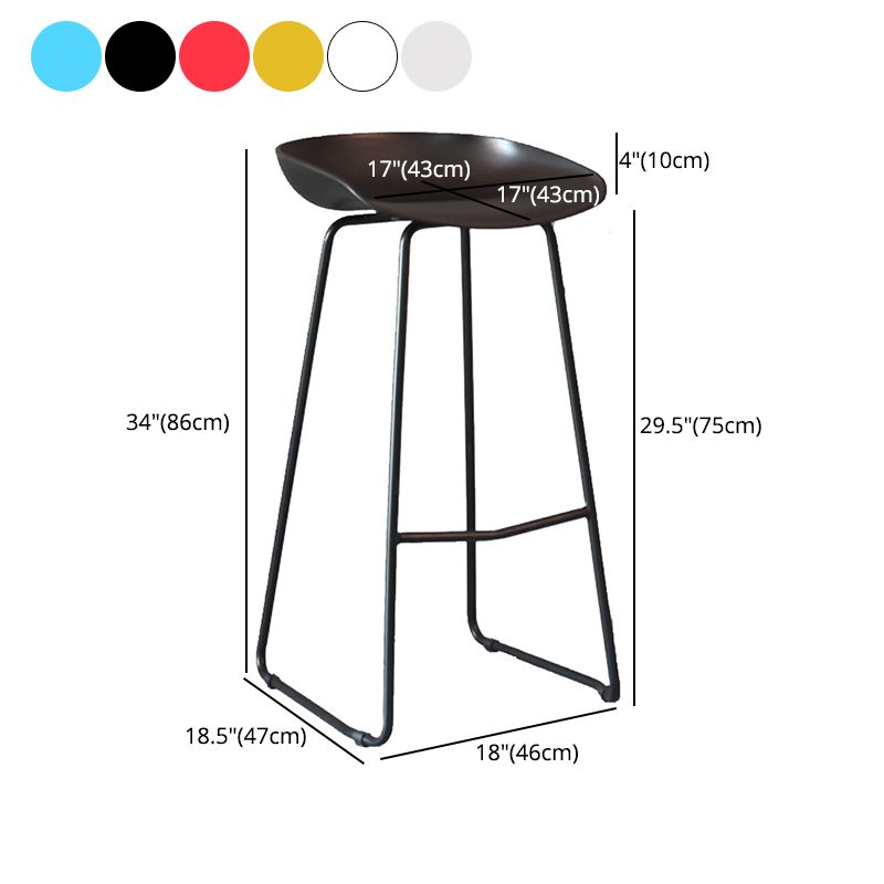 Modern Armless Backrest Counter Stool Iron Bar Stool with Plastic Seat Clearhalo 'Bar Furniture' 'Bar Stools' 'bar_stools' 'furn' 'furn_bar_stools' 'furniture_bar_stools' 'Kitchen & Dining Furniture' 'kitchen&dining_furn' 'kitchen' 'kitchen_furn' Furniture' 1200x1200_c2ba516d-8e42-41fe-9eaf-46a6ad2216de