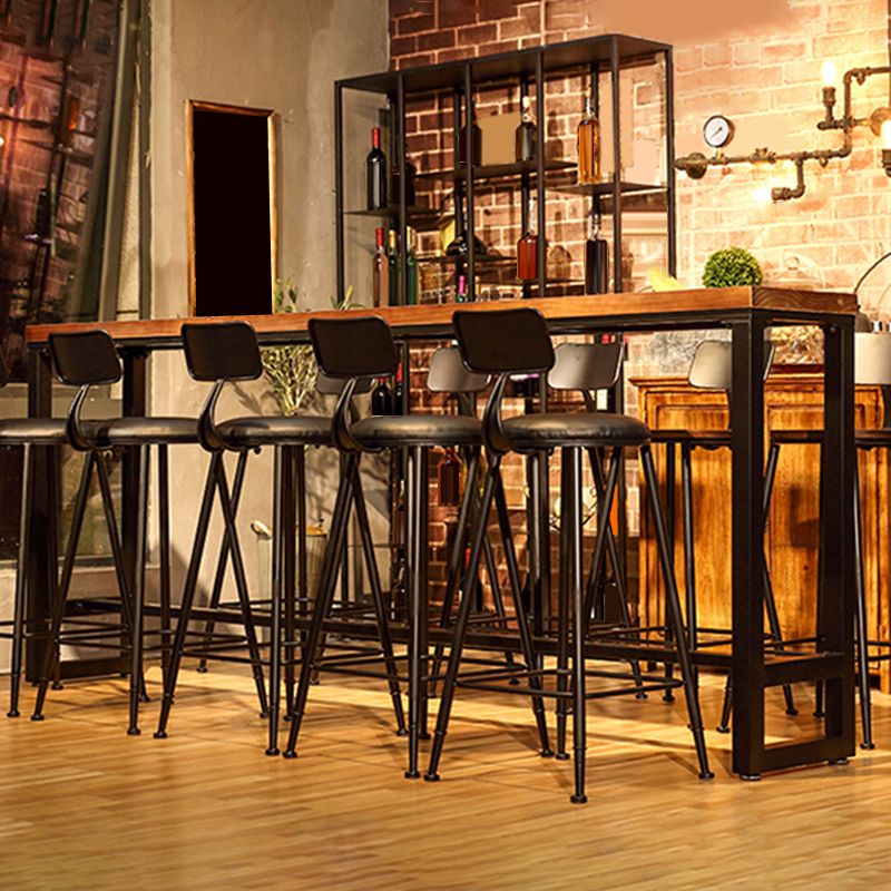 Tavolo da bar moderno Tavolo da pub in legno massello di ferro nero per esterni