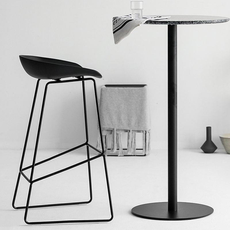 Modern Plastic Counter & Bar Stool Bucket Footrest Stool for Coffee Shop Clearhalo 'Bar Furniture' 'Bar Stools' 'bar_stools' 'furn' 'furn_bar_stools' 'furniture_bar_stools' 'Kitchen & Dining Furniture' 'kitchen&dining_furn' 'kitchen' 'kitchen_furn' Furniture' 1200x1200_c355fe65-cd0d-468f-9fd1-d82819fcfd77