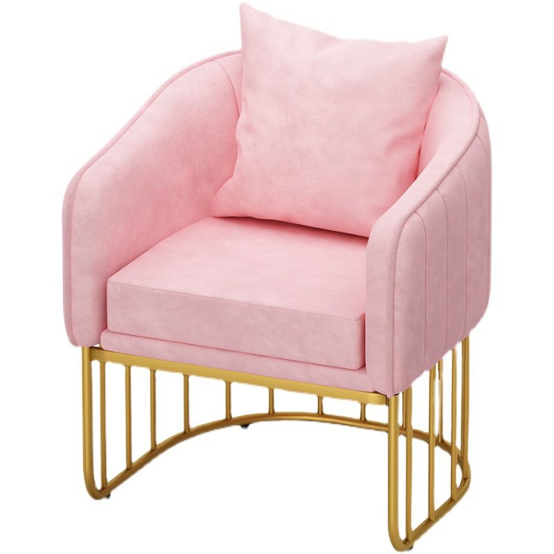 Divano scandinavo da 29,52 "H divano posteriore del cuscino solido.