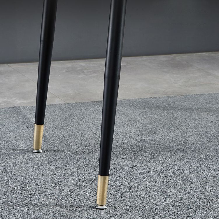 Table à manger en pierre péout