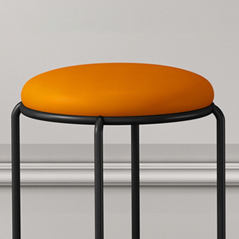 Ottoman moderne en cuir rembourré à la déchirure ottoman rond avec des jambes de chaise