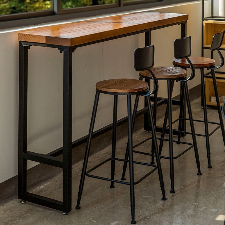 Modern Style Bar Table Solid Wood and Iron Brown Coffee Shop Bar Table Clearhalo 'Bar Furniture' 'Bar Tables' 'bar_tables' 'furn' 'furn_bar_tables' 'Furniture' 'furniture_bar_tables' 'Kitchen & Dining Furniture' 'kitchen&dining_furn' 'kitchen' 1200x1200_c43b4354-5106-4400-8bd0-e850caa0ea12