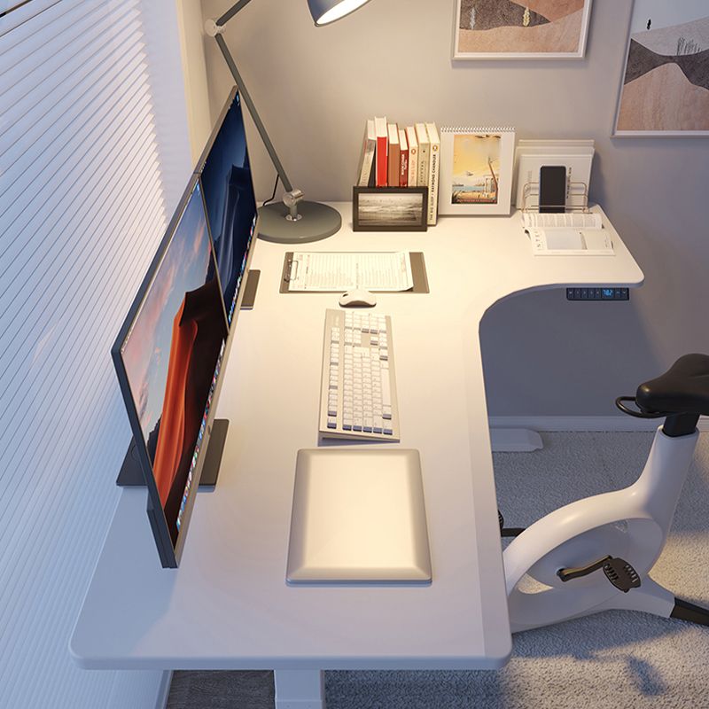Bureau d'ordinateur de réglage de la hauteur électrique en L Bureau de base en acier en forme d'acier en L