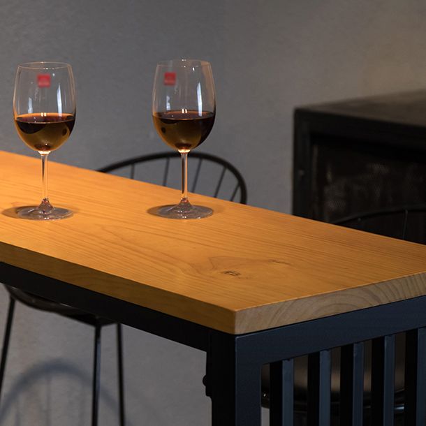 Tavolo da pranzo in legno massiccio tavolo da bar moderno con base a slitta nera