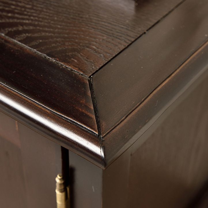 Puerta de vidrio de piso de soporte de botella tradicional de madera sólida con estantes de almacenamiento en marrón