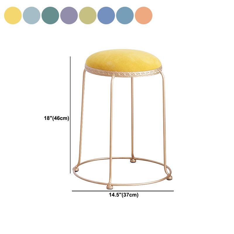 Modern Standard Round Whole Colored Velvet Metal Frame Fade Resistant Ottoman Clearhalo 'furn' 'furn_ottomans_poufs' 'Furniture' 'Living Room Furniture' 'Ottomans & Poufs' 'ottomans_poufs' 1200x1200_c502dcc7-e602-4f7c-b564-f383e2eb536a