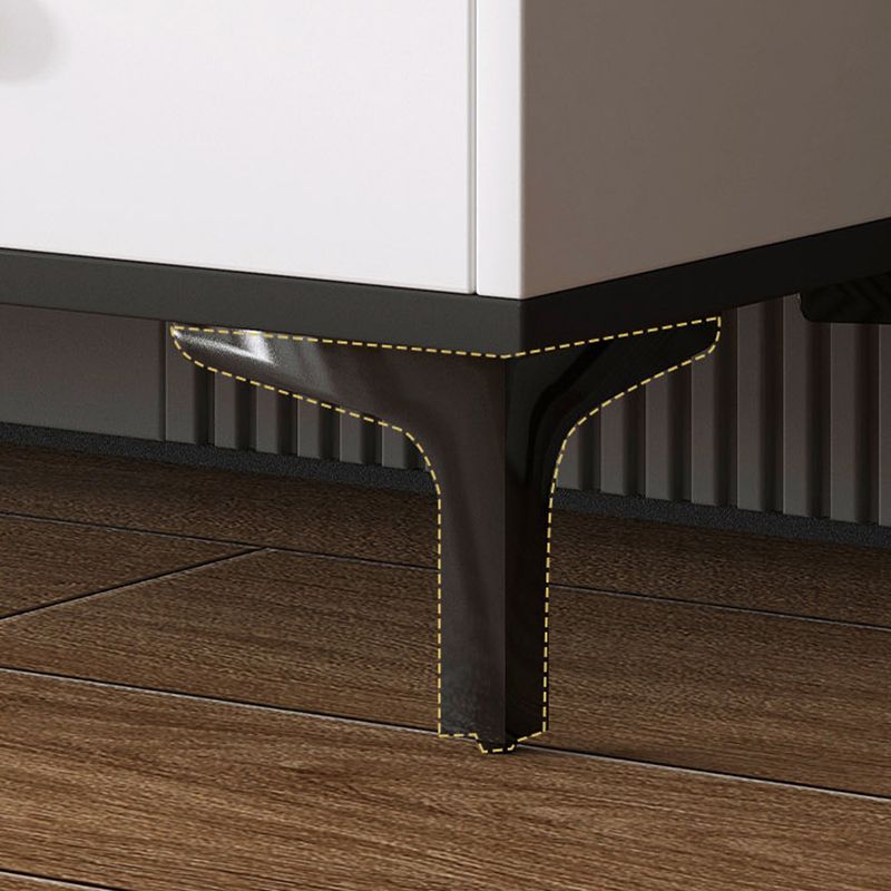 Modern White Storage Chest Dresser Wood Combo Dresser with Drawers and Doors Clearhalo 'Bedroom Furniture' 'Dressers & Chests' 'dressers_chests' 'furn' 'furn_dressers_chests' 'Furniture' 1200x1200_c5220474-525a-4f09-8f97-4f9fc3748dec