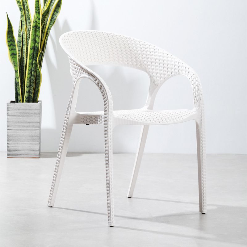 Modern Style Dining Chair Plastic Arm Chair with Plastic Legs for Kitchen