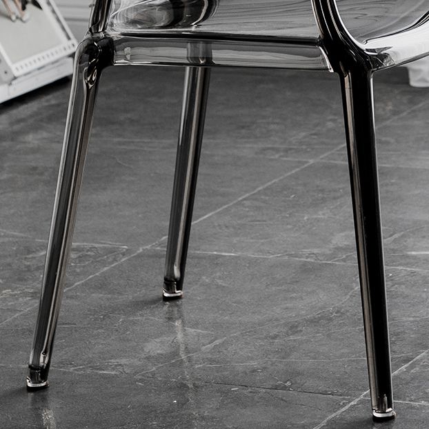 Nordischer Acrylarm-Essstuhl für Restaurant, 17-Zoll-Höhe