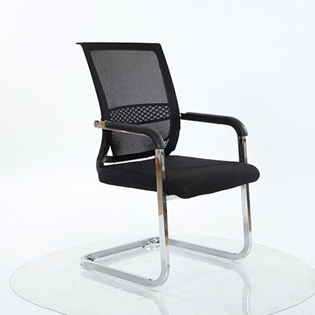 Zwarte moderne bureaustoel geen wielen vaste armen gestoffeerd geen pijnlijke bureaustoel