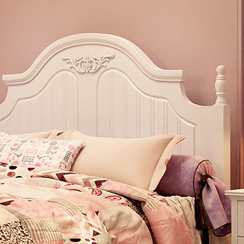 Affiche de campagne française Crème Crème en bois massif Four Affiche Lit avec tête de lit