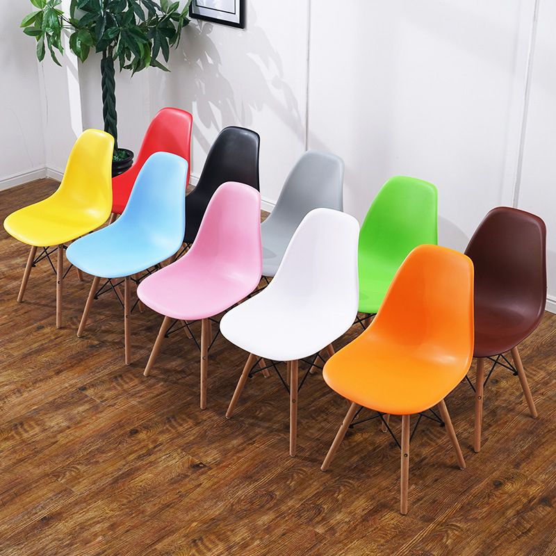 Scandinavian Wood Kitchen Dining Room Side Chair Solid Back Chair Clearhalo ' kitchen&dining_furn' 'Dining Chairs' 'Dining Tables & Seating' 'dining_chair' 'Furniture' 'furniture_dining_chair' 'Kitchen & Dining Furniture' 'kitchen' 1200x1200_c61e1ca1-1a23-4331-b6a3-a4b5b13b0ee2