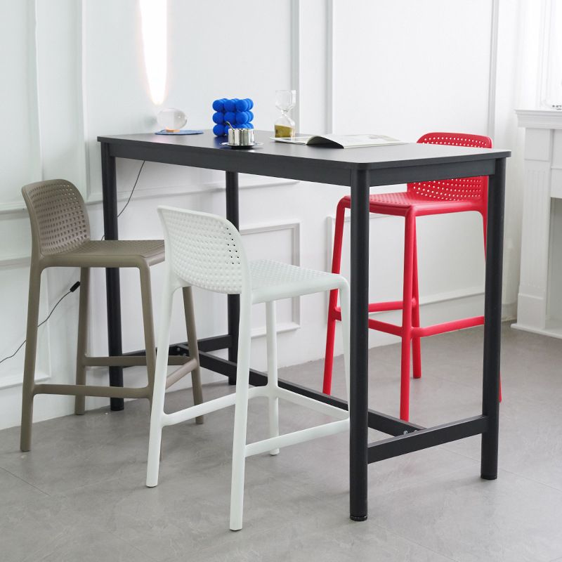 Scandinavian Plastic Dining Room Armless Stool Low Back Bar Stool for Kitchen Clearhalo 'Bar Furniture' 'Bar Stools' 'bar_stools' 'furniture_bar_stools' 'Kitchen & Dining Furniture' 'kitchen&dining_furn' 'kitchen' 'kitchen_furn' Furniture' 1200x1200_c625f266-4287-4d06-b122-3b0125ea35cf