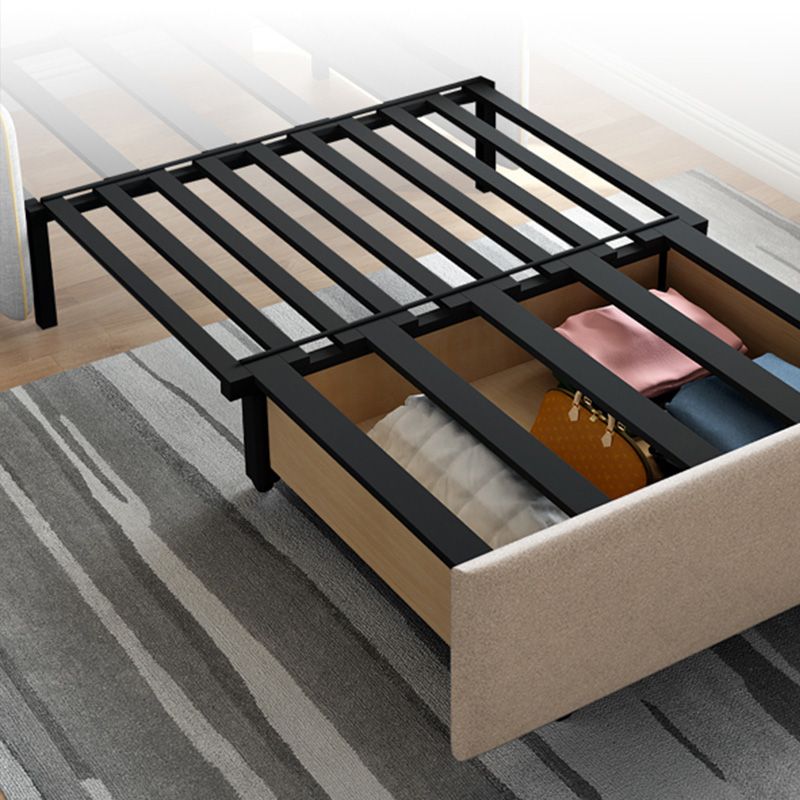 Divano dormiente in pelle glam con schiena trapuntata e scatola in metallo