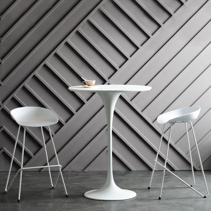 Industrial Metal Bar Table Round Top 41.3"H Pedestal Bistro Table for Cafe and Breakroom Clearhalo 'Bar Furniture' 'Bar Tables' 'bar_tables' 'Furniture' 'furniture_bar_tables' 'Kitchen & Dining Furniture' 'kitchen&dining_furn' 'kitchen' 1200x1200_c65f50c7-2dd6-447f-9acd-1baf596c8b19