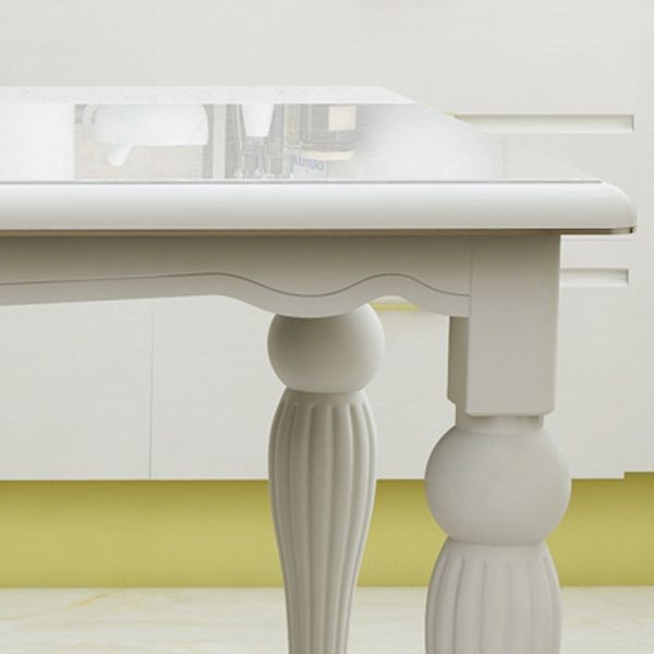 Moderno tavolo da pranzo in vetro rettangolare bianco con gambe in legno massiccio