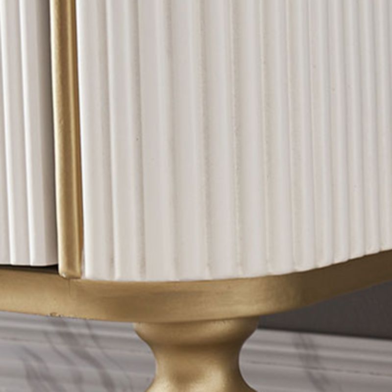 2ドア付きモダンな石のトップサイドボードエンジニアリングウッドサイドボード