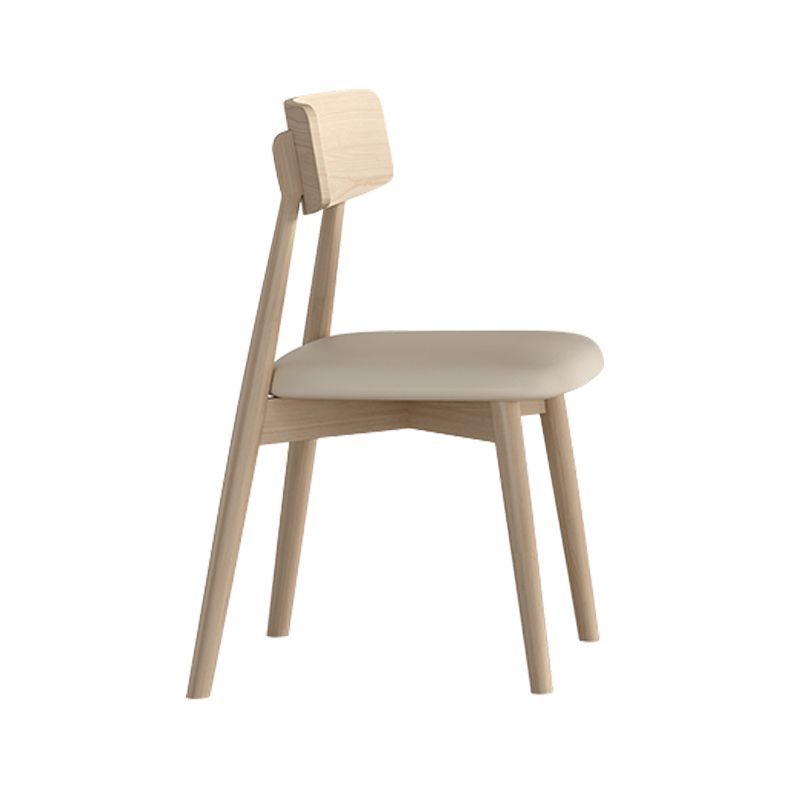 Table à manger de base en bois à frêne en pierre fritrée contemporaine avec chaises