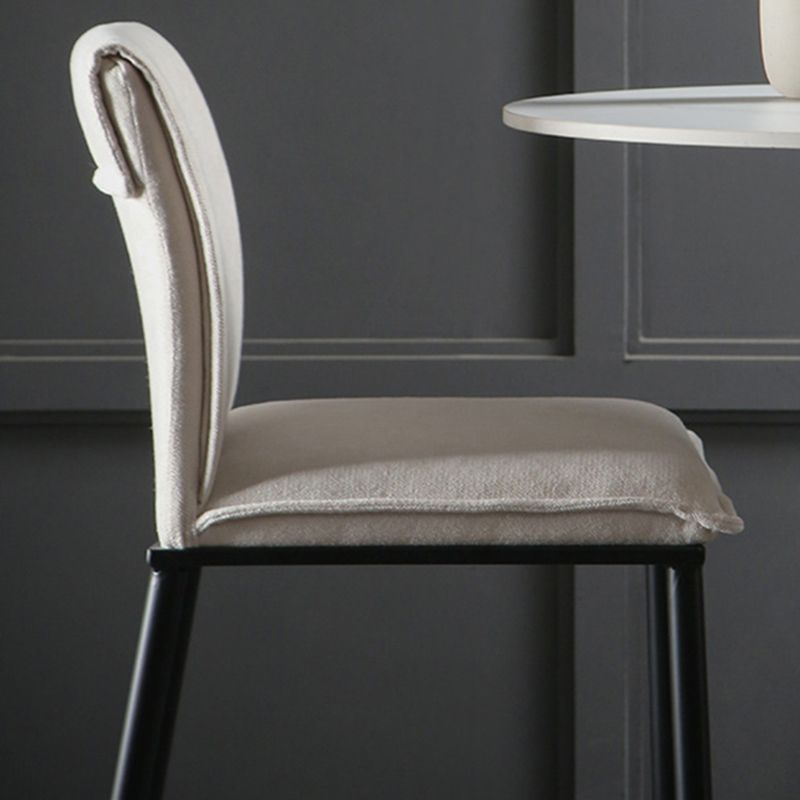 Contemporary Upholstered Counter Stool Low Back Bar Stool with Footrest Clearhalo 'Bar Furniture' 'Bar Stools' 'bar_stools' 'furn' 'furn_bar_stools' 'Furniture' 'Kitchen & Dining Furniture' 1200x1200_c73adf1d-8013-43b1-ae68-6be44c9a5162
