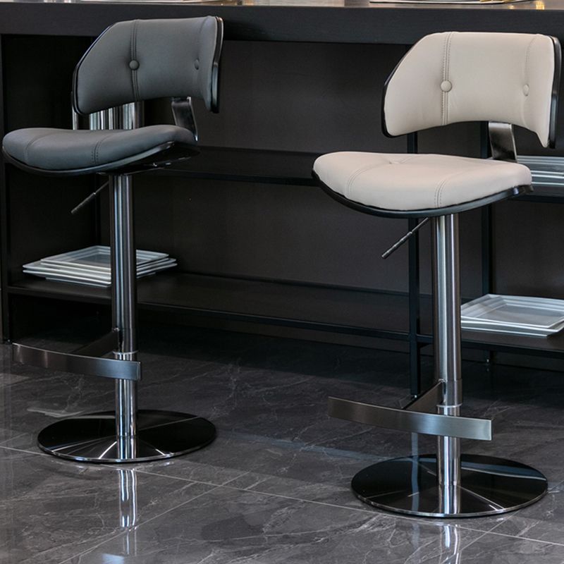 Sgabello da bar per bar con baia da barra rotable industriale per casa