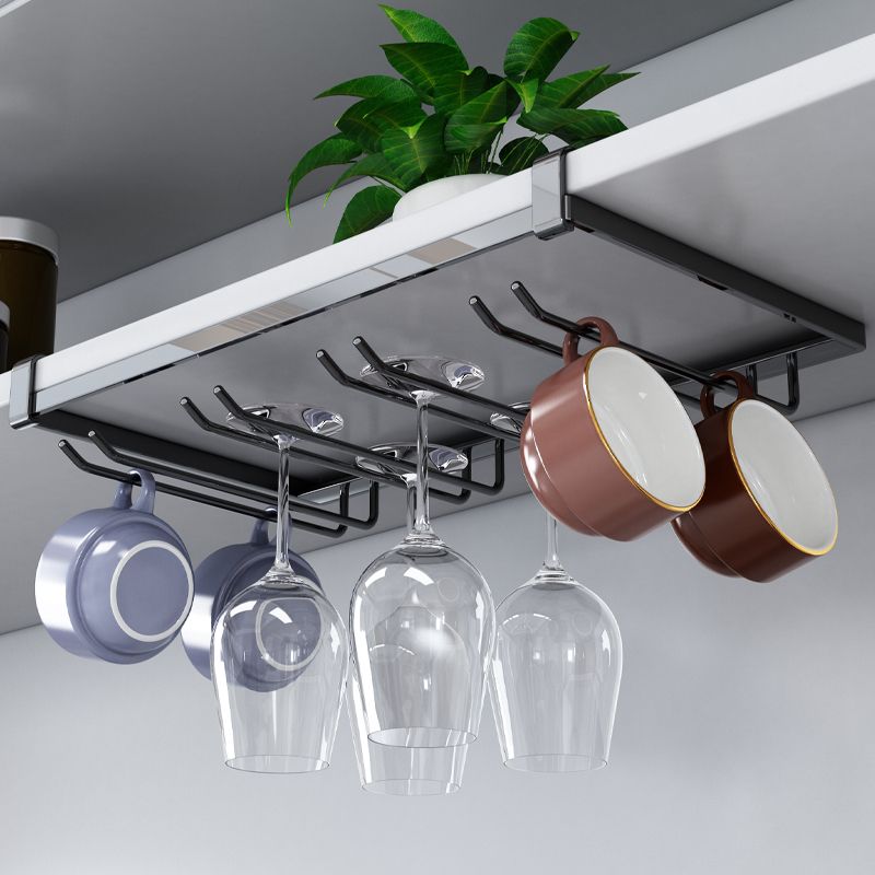 Porta moderna in vetro in metallo e staminato per il vino appeso per cucina