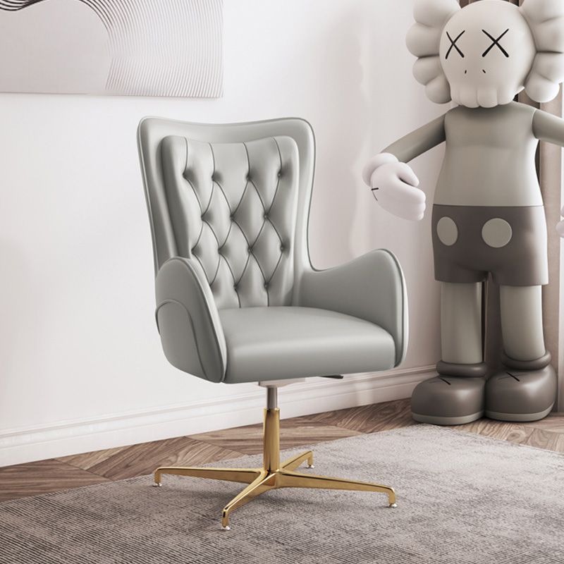 モダンなレザーエットとメッシュのエグゼクティブチェア布張りのミッドバックタスクチェア