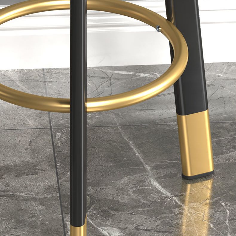 レセプションスカンジナビアスツールマット仕上げ布張りのバースツール